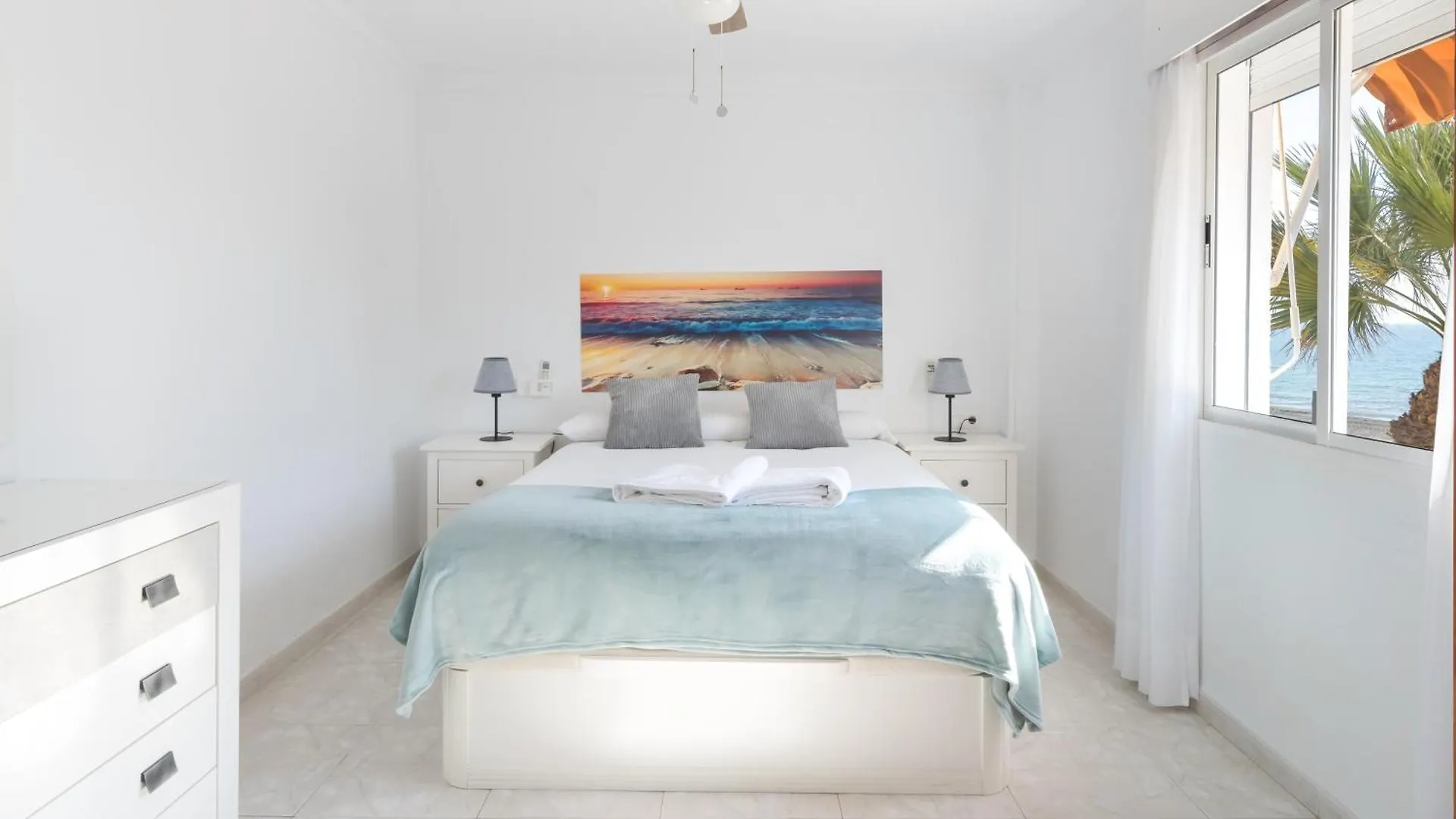 Wintowinrentals Spectacular Sea Views On The Beachfront Rincon de la Victoria Spain