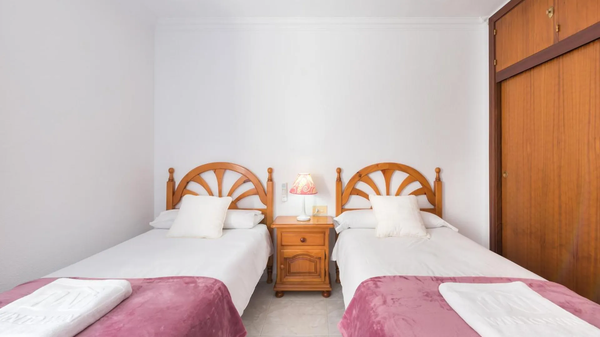 Wintowinrentals Spectacular Sea Views On The Beachfront Rincon de la Victoria 0*,  Spain